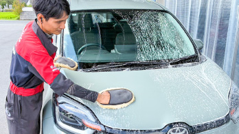 洗車、車内清掃